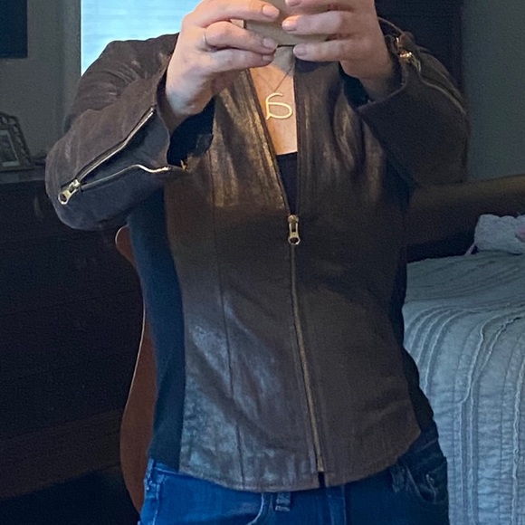 Euro Leather Jacket - Picture 8 of 9